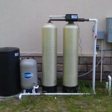 306123_361142327279417_1036369635_n